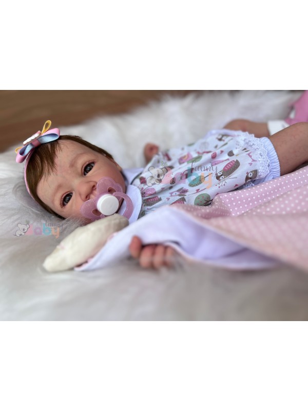 Bebê Reborn Clara - Kit Completo