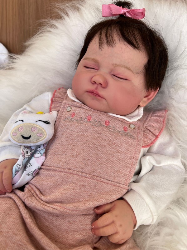 Bebê Reborn Mavie (Cabelo Castanho Escuro) - Kit Completo